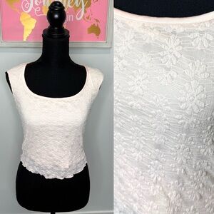 Atelier by Kirious Light Pink Crop Floral Lace Stretchy Top (S)